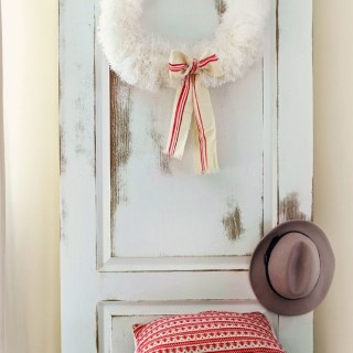 flufflychristmaswreathcraftberrybush