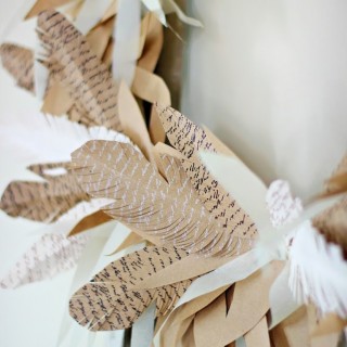paperfeatherwreathcraftberrybush2