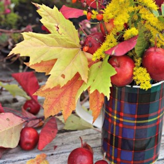 easyfallarrangementcraftberrybush2