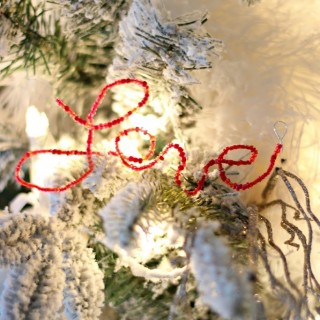 beadedloveornamentcraftberrybushforehow