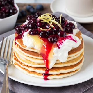 Blueberry-Lemon-Cheesecake-Pancakes-tall