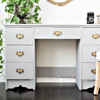 graydesk-10