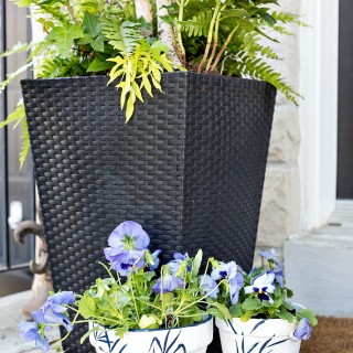 frontporchplantercraftberrybush.com-19