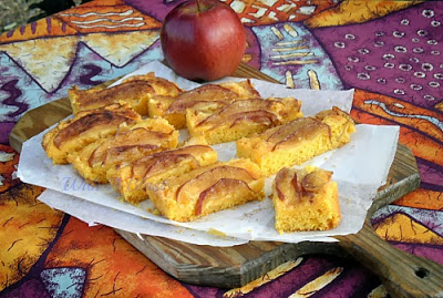 Apple++Cinnamon+Custard+Bars2