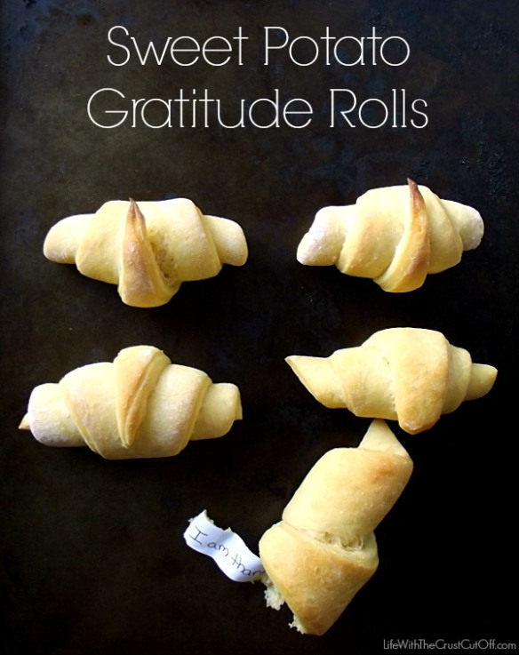 Sweet-Potato-Gratitude-Rolls