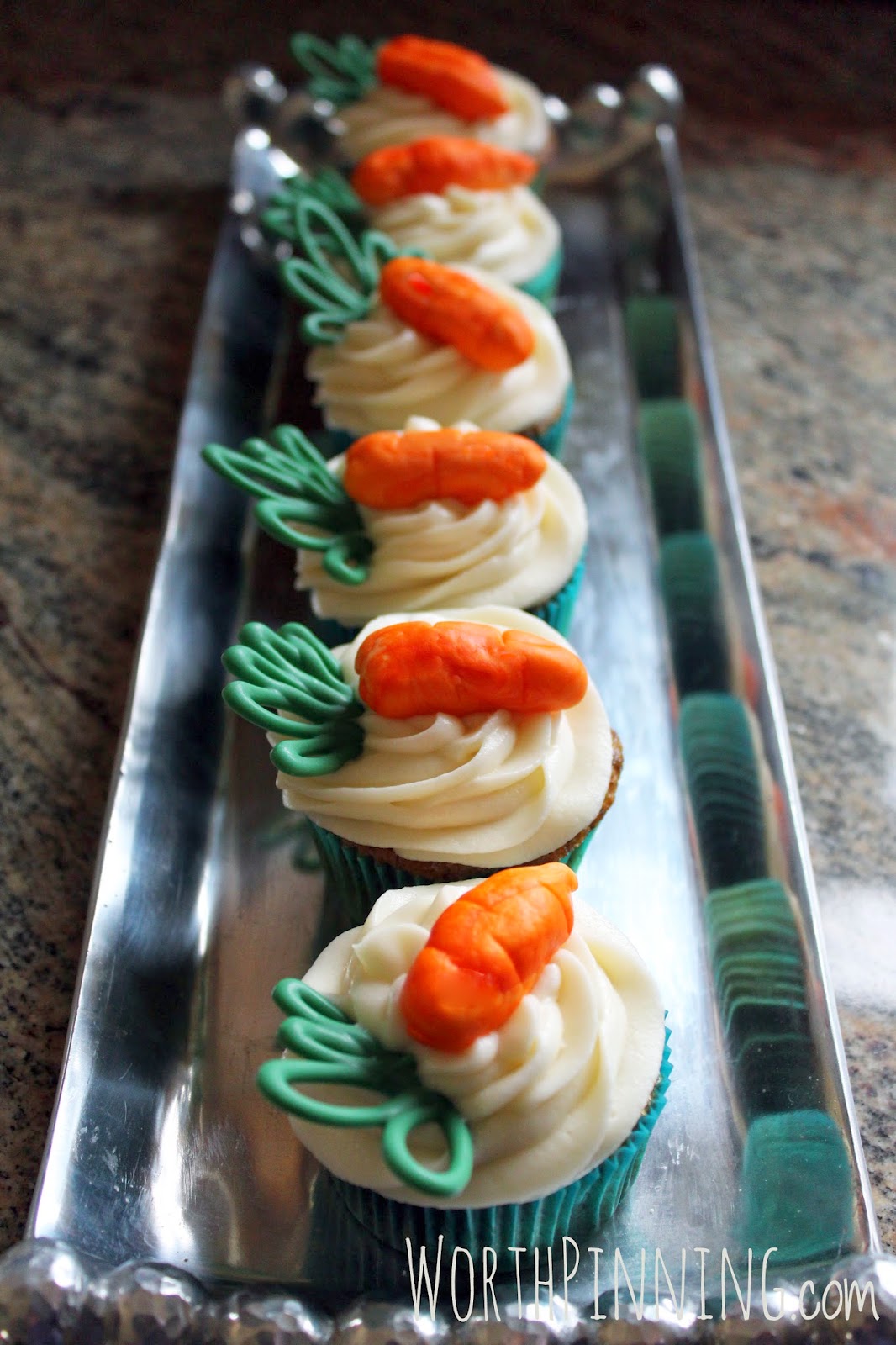 carrot cupcakes with carrot toppers
