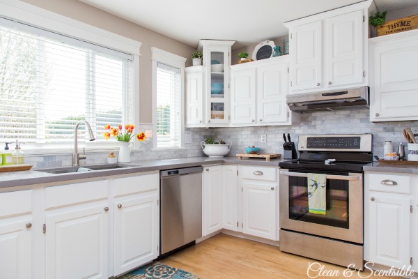 White-Kitchen-from-Clean-and-Scentsible