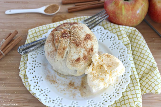 Apple-Pie-Bomb-by-The-Casual-Craftlete