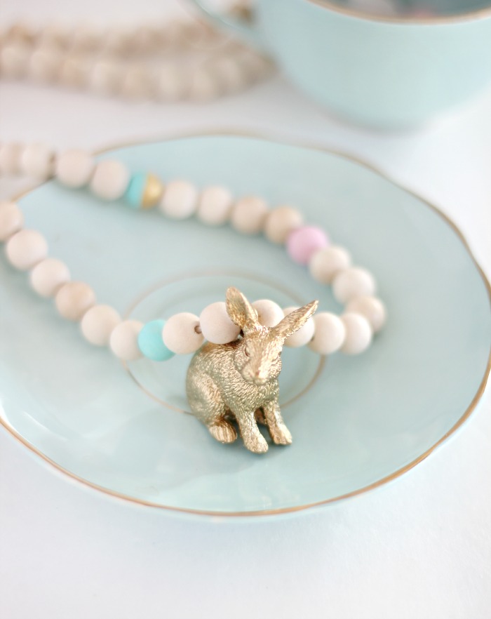 beadedbunnynecklace