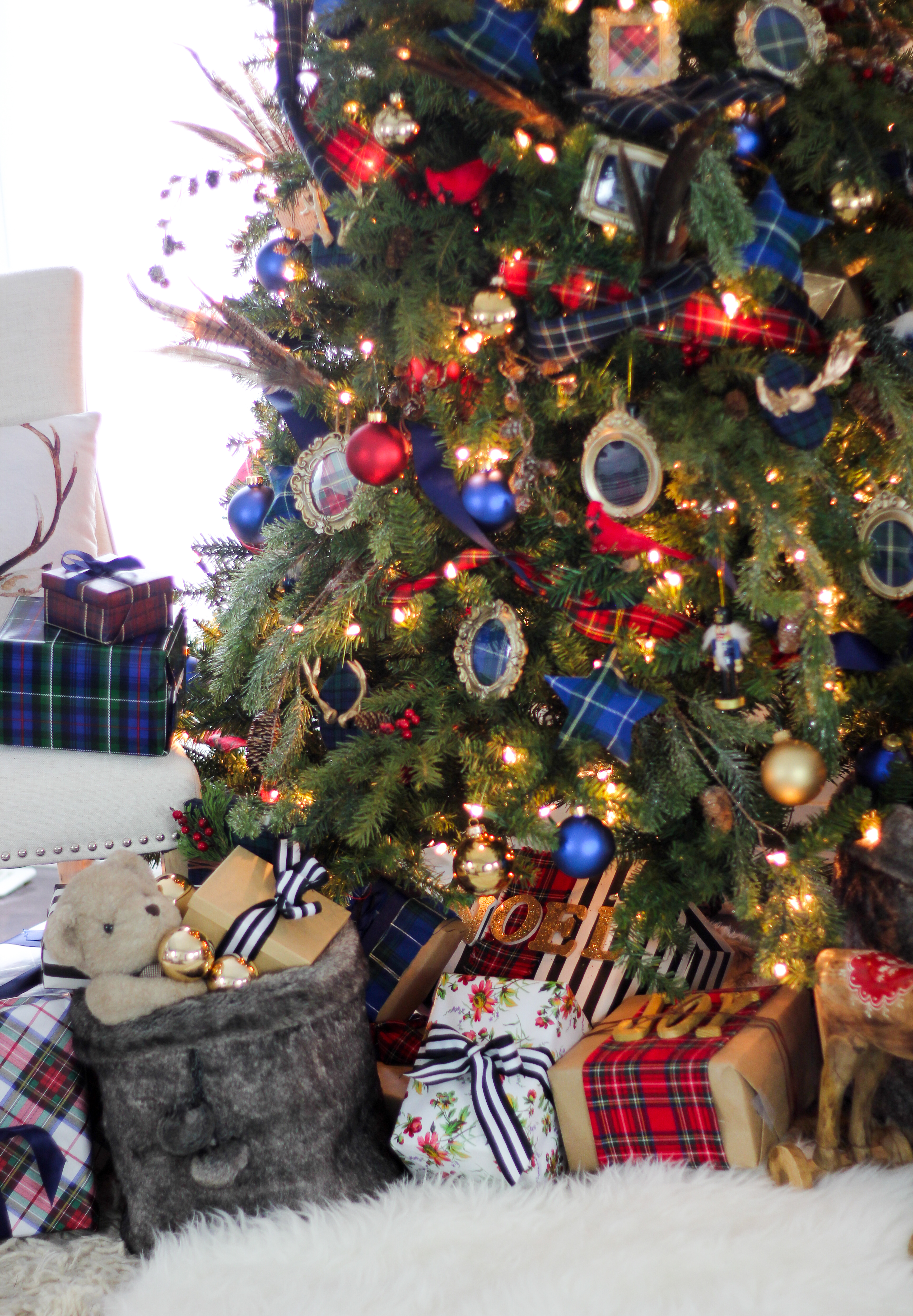 Michaels Makers The Preppy Tree – Plaids and Tartan