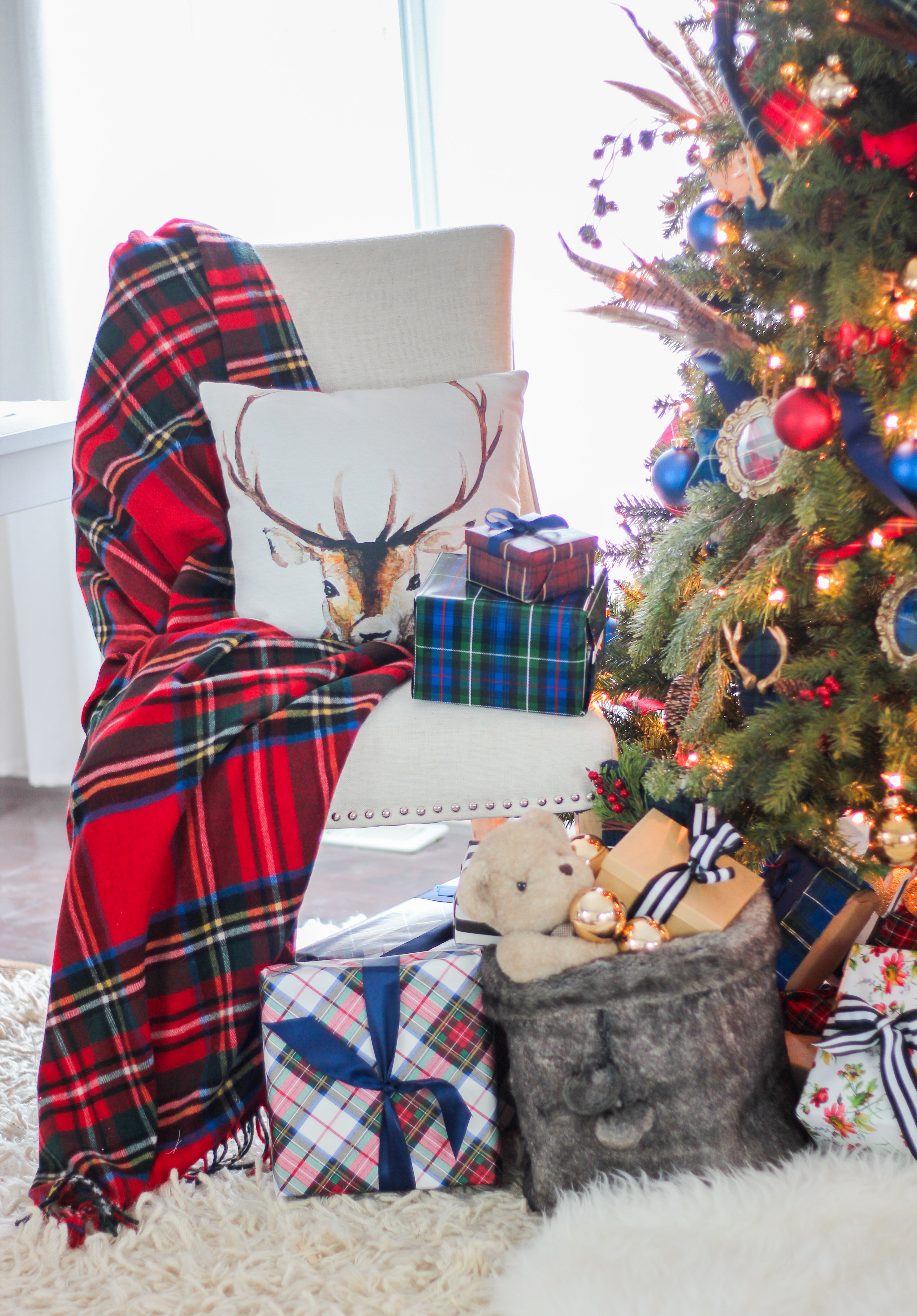 Preppy & Plaid Christmas Tree - Pender & Peony - A Southern Blog