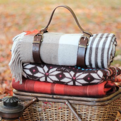 Leather Blanket Carrier DIY