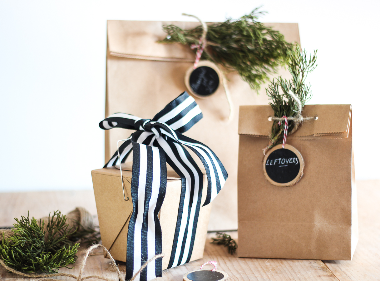 Pretty takeout bags for Thanksgiving leftovers