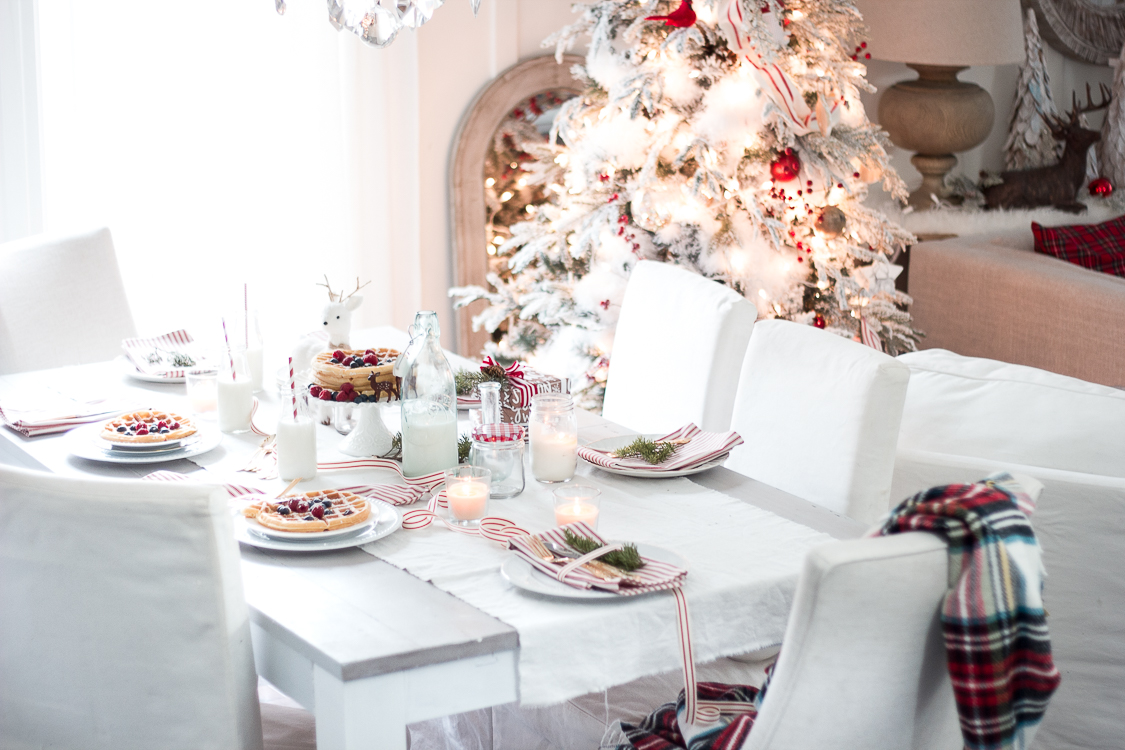 Christmasbreakfasttablesetting-14