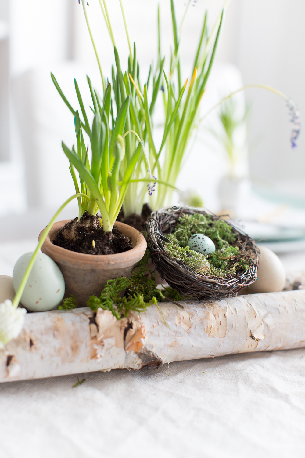 Easy Easter Table Setting