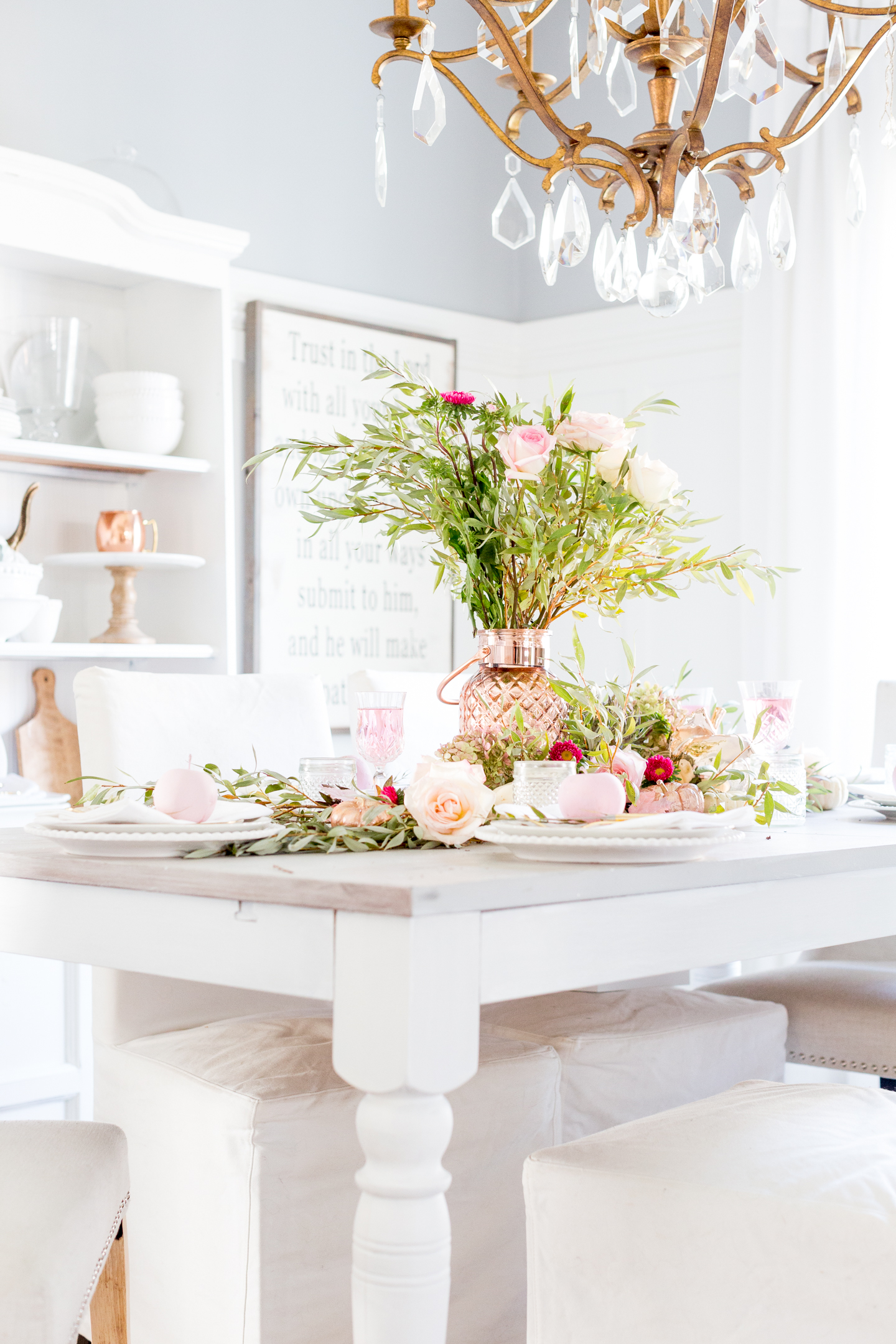 rosegoldandpinktablescape-15