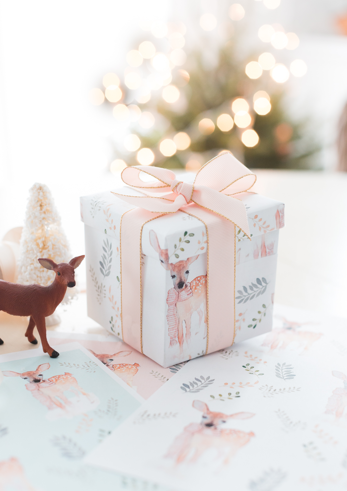 Free Printable Christmas Wrapping Paper