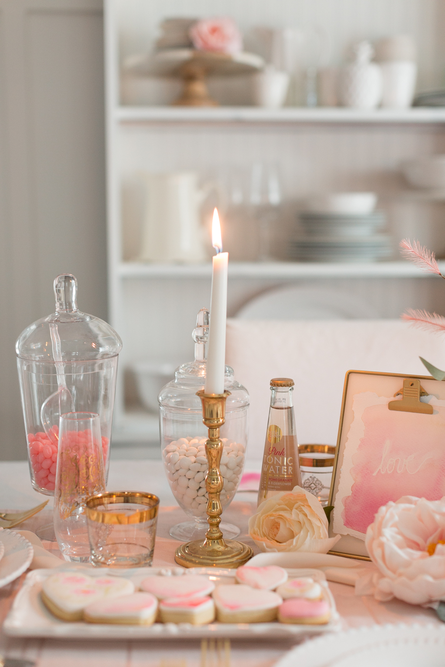 Valentine’s Day Tablescape