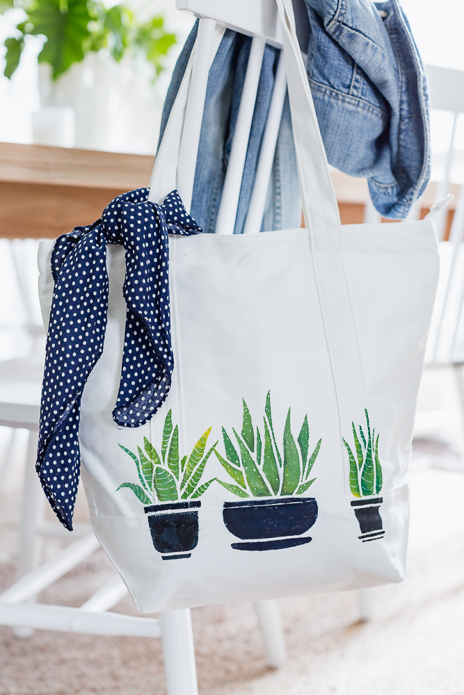 How to Paint on Canvas Tote Bags