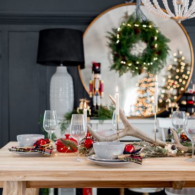 Traditional Christmas Tablescape