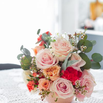 Spring arrangement using grocery store roses