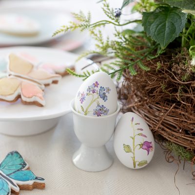 Sweet Easter Tablescape