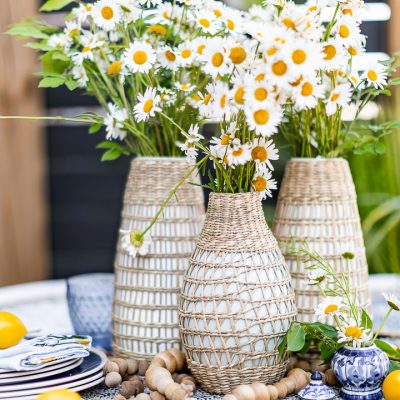 Lemons and Wild Daisies Easy Summer Tablescape