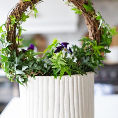 Spring ivy topiary DIY