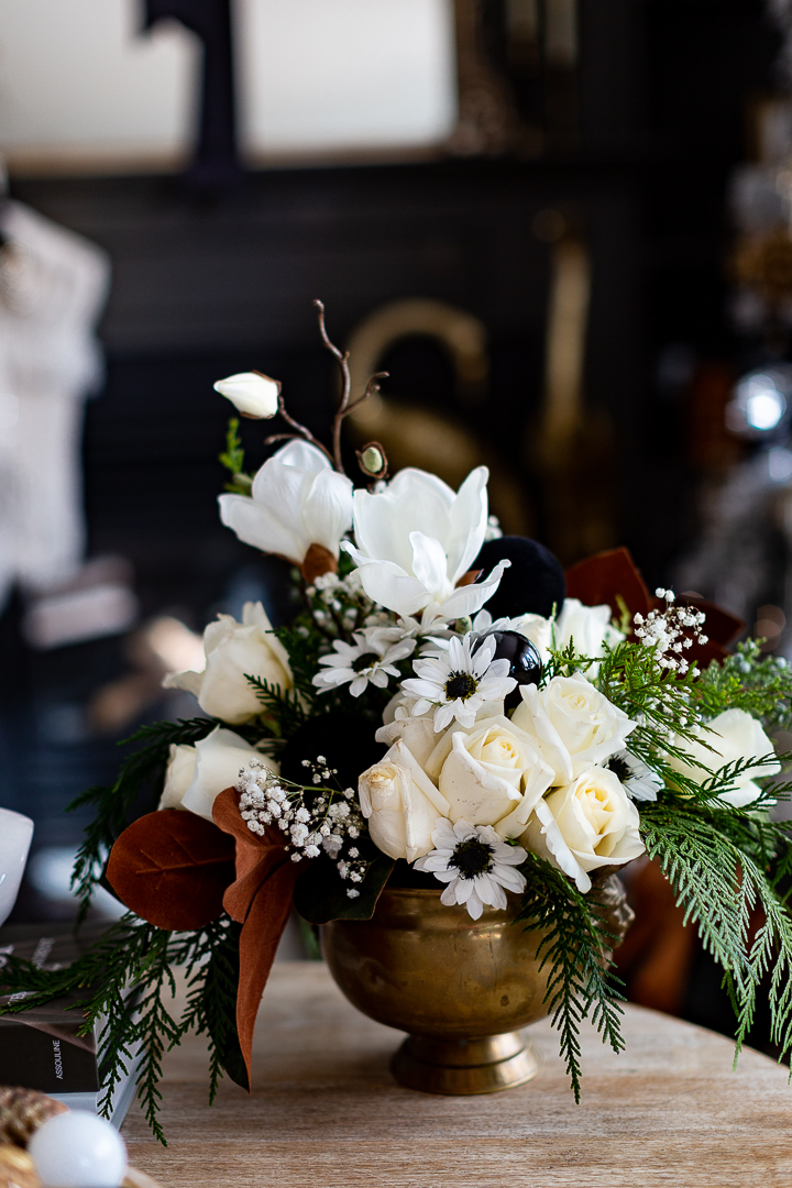 Rose Flower Arrangement, Holiday Floral Bouquet, Winter Flower Centerpiece,  Christmas Decoration, Table Centerpiece, Hydrangea Floral, Gift 