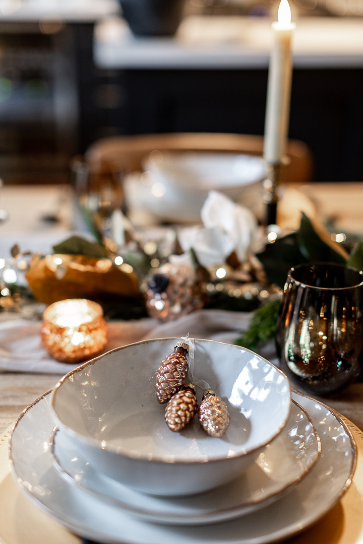 January Inspiration: Elegant Silver and White Winter Tablescape