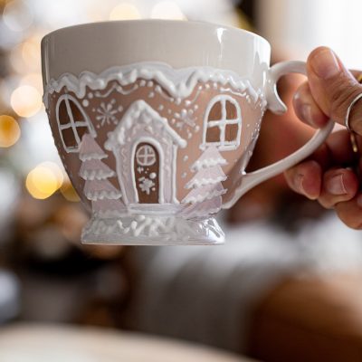 Viral Gingerbread House Christmas Mug DIY