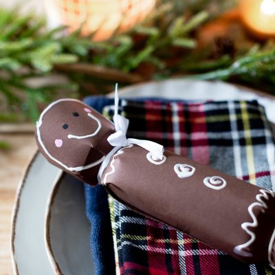 How to Make a Gingerbread Man Christmas Cracker