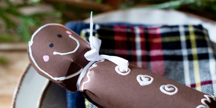 How to Make a Gingerbread Man Christmas Cracker