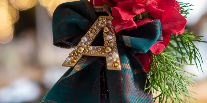 Pearl Monogram Gift/Ornament Topper